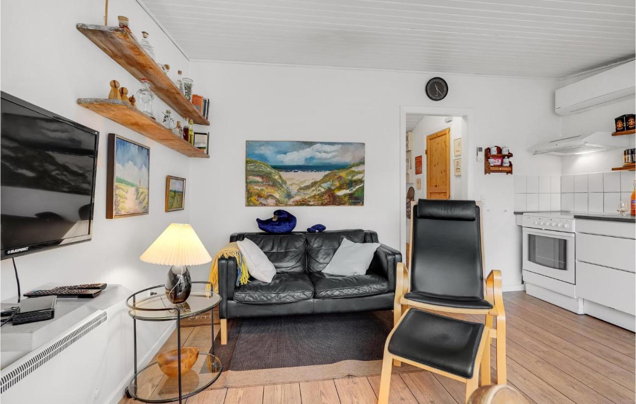 Pet Friendly Home In Vejers Strand With Kitchen Экстерьер фото